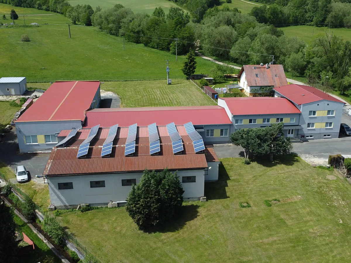 Prodej výrobní haly, prostoru 1605 m²